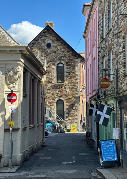 Fowey Cornwall - Colouring Book