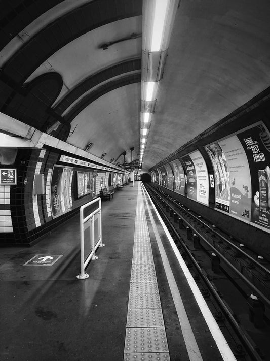 London Underground Platform Empty - Print